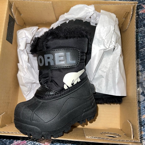 Sorel Black Winter commander Boots - Picture 2 of 10